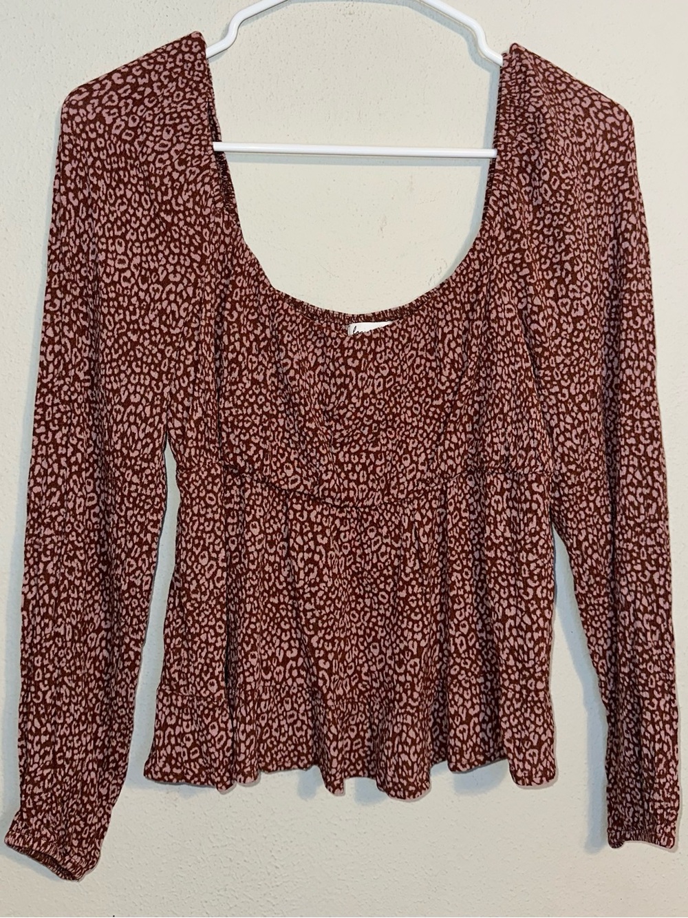 Love Fire Pink Leopard Print Long Sleeve Peplum Top